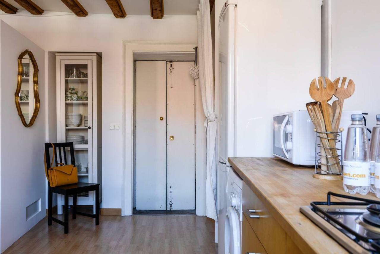 Altido Cozy Apt For 4 Close To Basilica Di Sant'Ambrogio Milan Extérieur photo